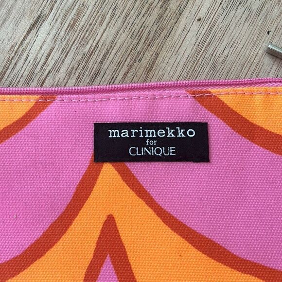 Merimekko for Clinique orange and pink cosmetic bag make up bag - Picture 2 of 4